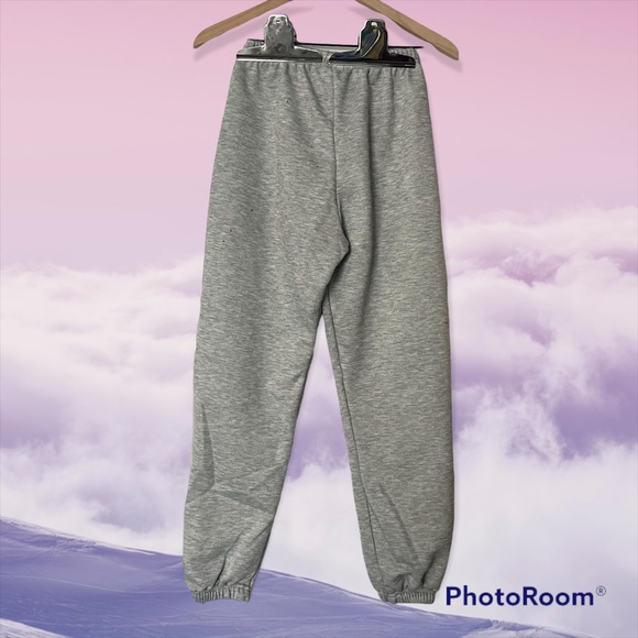 Pretty Little Thing PLT Grey Basic Cuffed Hem Jogger Sweatpants - Picture 3 of 7